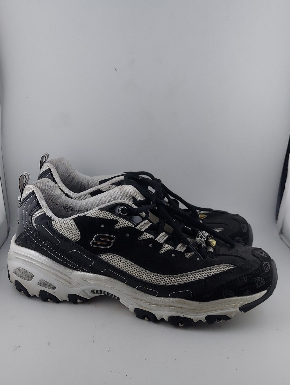 Skechers Womans  Black and White Trail Sneakers Size 9